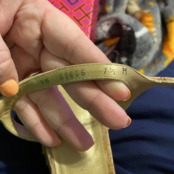 Stuart weitzman chunky heel sold out sandal 7.5 - Picture 5 of 7